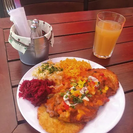 Kro Pttk Pod Roztoka *